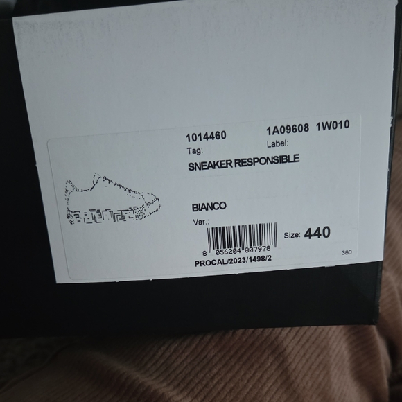 Versace Classic White Leather Sneakers - Picture 10 of 10